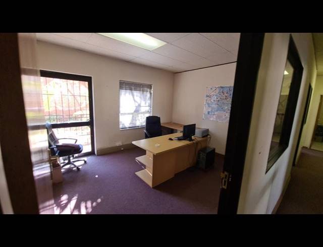 INDUSTRIAL PROPERTY TO RENT IN ALLANDALE